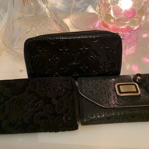 Black wallets